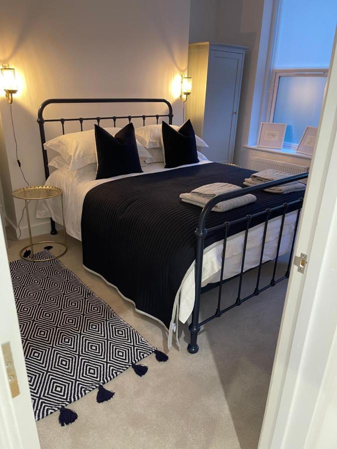 Seaview Flat With Balcony, Spacious 2 Bedroom Worthing Exterior foto